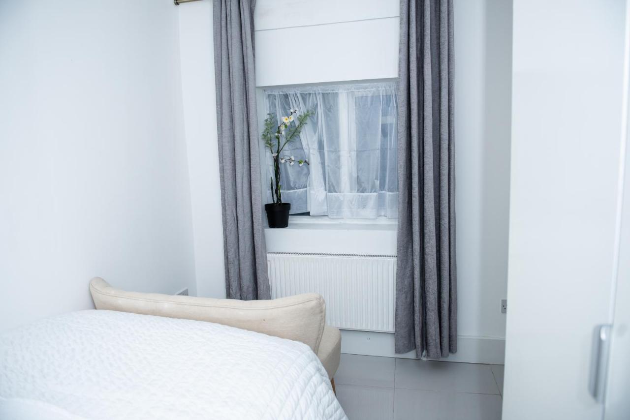 1B Apartment, 30 Mins To Oxford Street London Exteriör bild