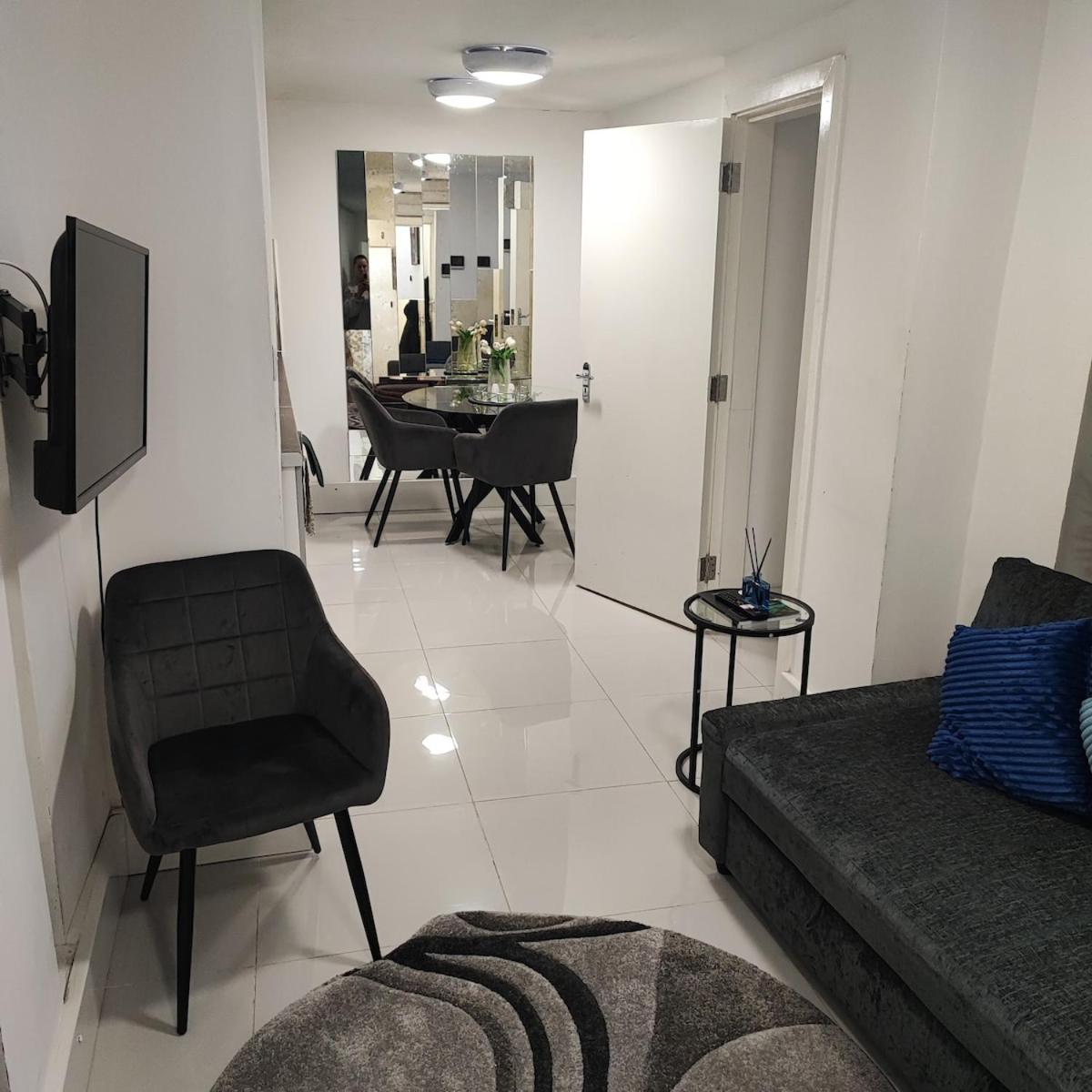 1B Apartment, 30 Mins To Oxford Street London Exteriör bild